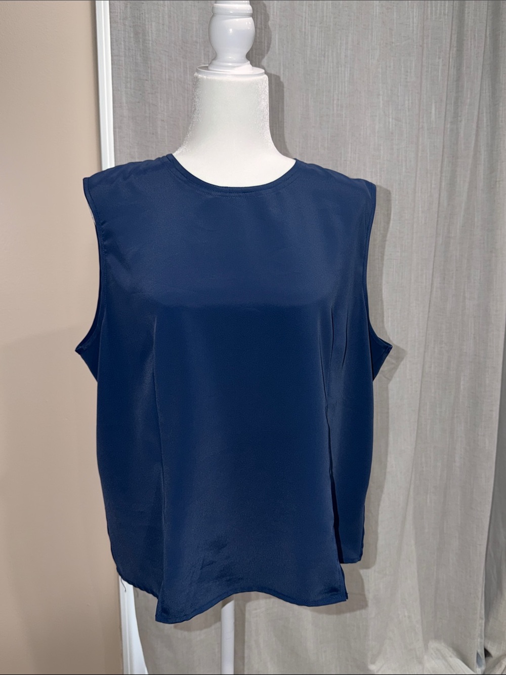 Karen Scott Dark Blue Sleeveless Round Neck Tank